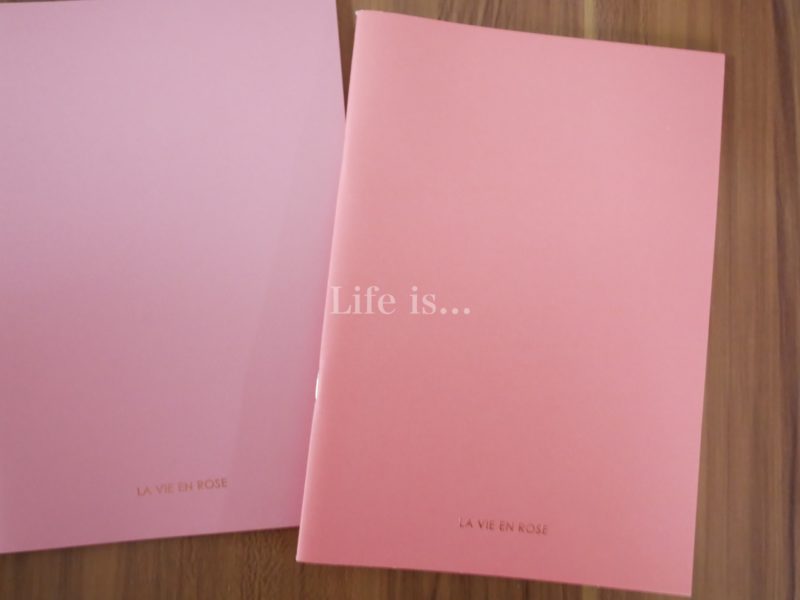 ピンク色のノート